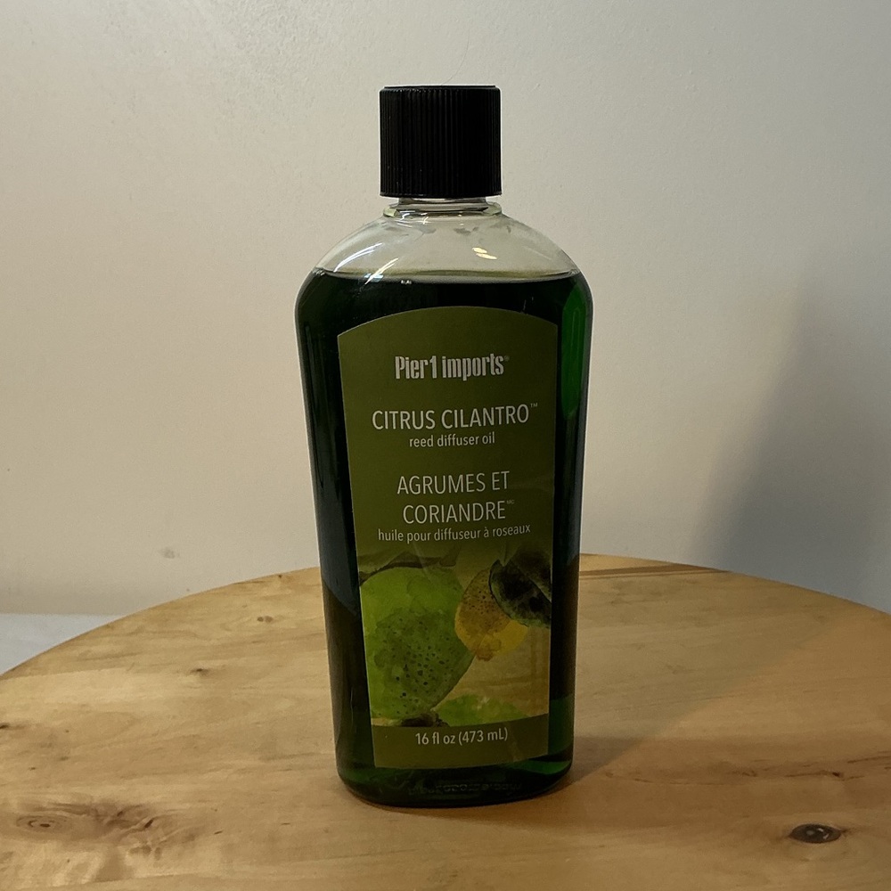 Pier 1 Imports Citrus Cilantro Reed Diffuser Oil 16 Oz. Discontinued Brand New